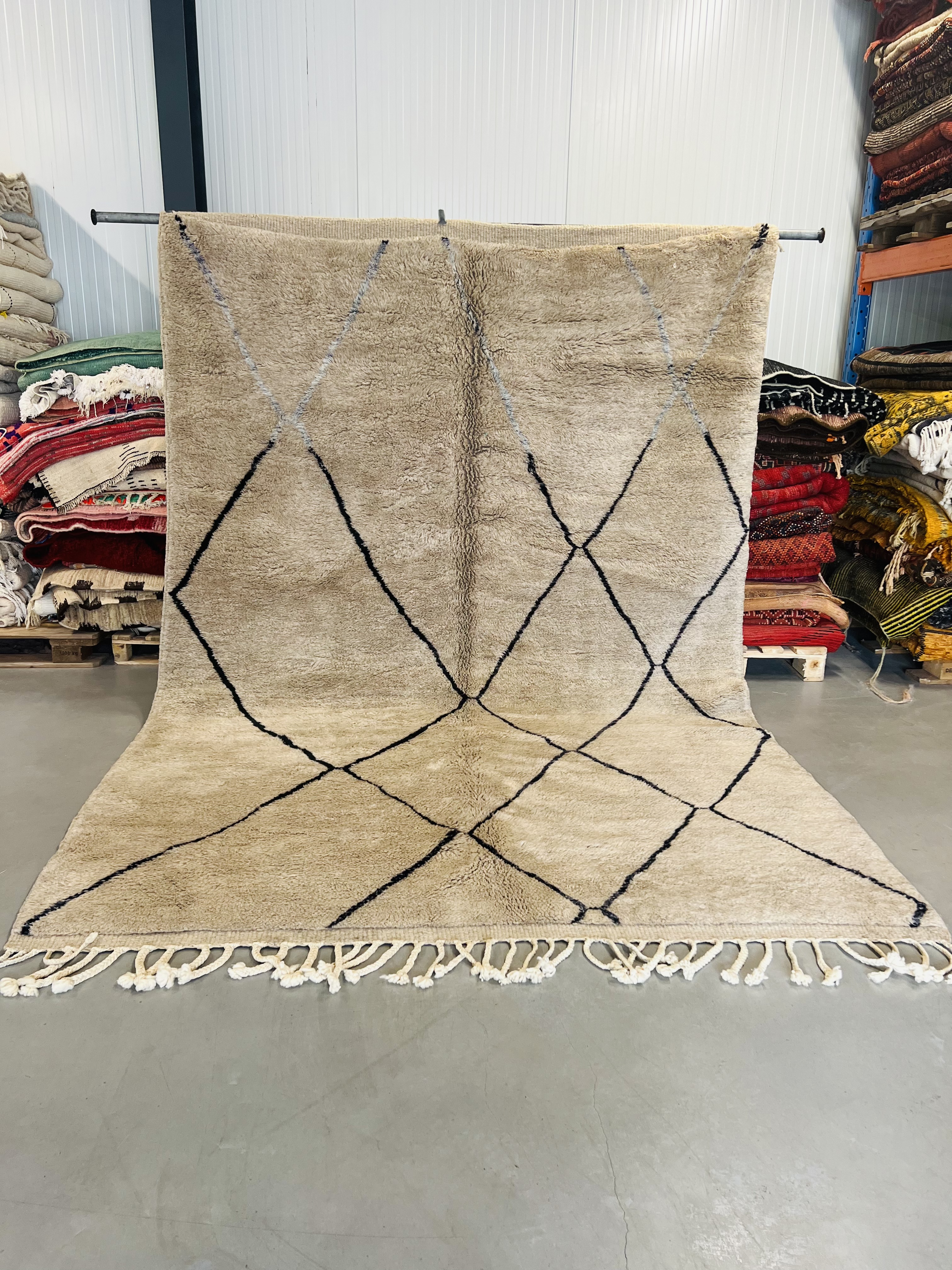 Beni Mrirt Rug 317 x 215 Custom Order - Moroccan Beni Ouarain rug