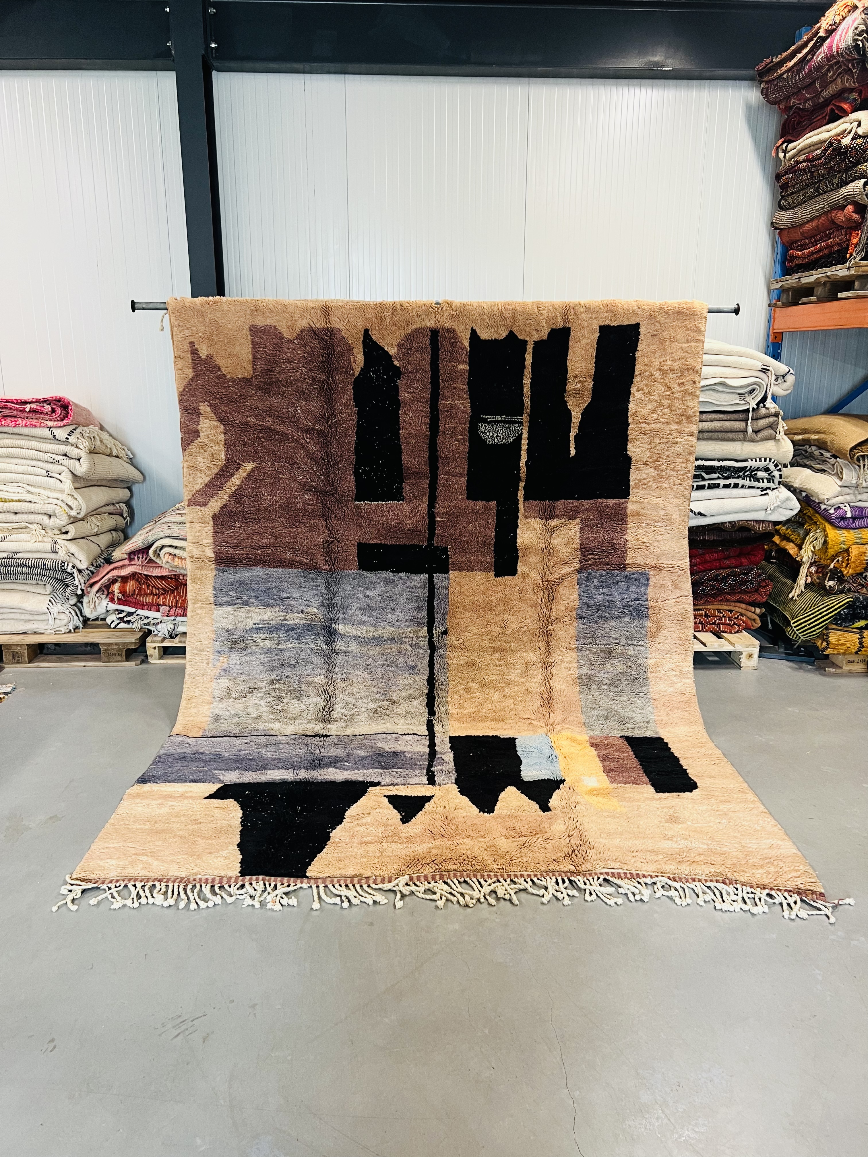 Beni Mrirt Rug 294 x 218 - Moroccan Beni Ouarain rug