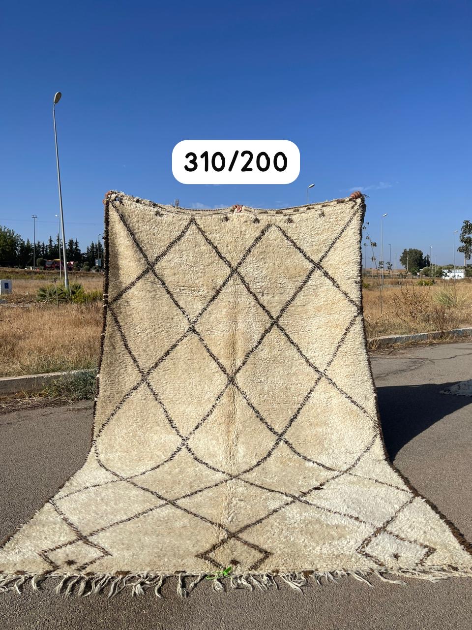 Vintage Beni Ouarain Rug 310 x 200 Pre Order - Moroccan Beni Ouarain rug