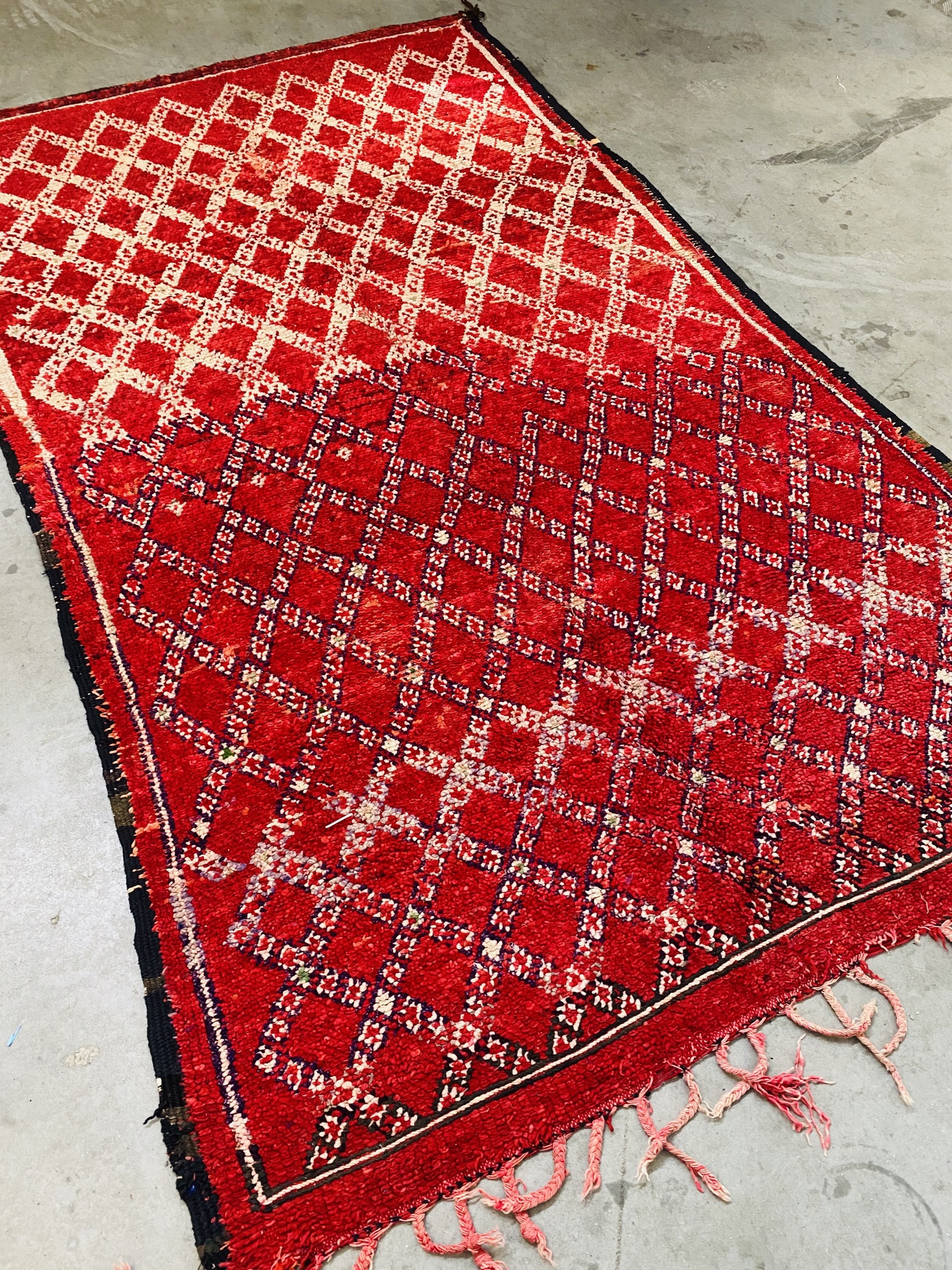 Vintage Zemmour Rug 294 x 172 - Moroccan Beni Ouarain rug