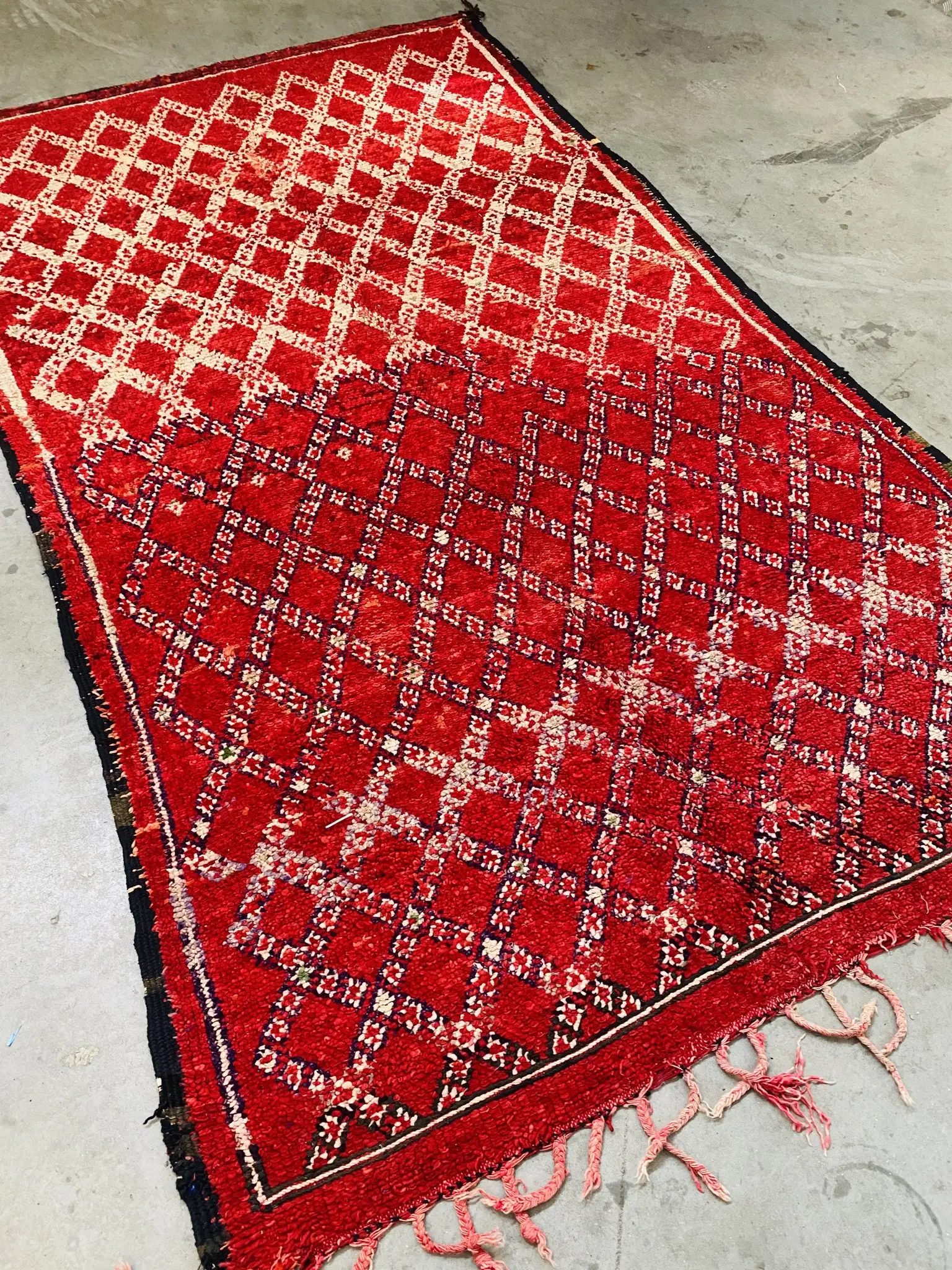 Vintage Zemmour Rug 294 x 172 - Moroccan Beni Ouarain rug