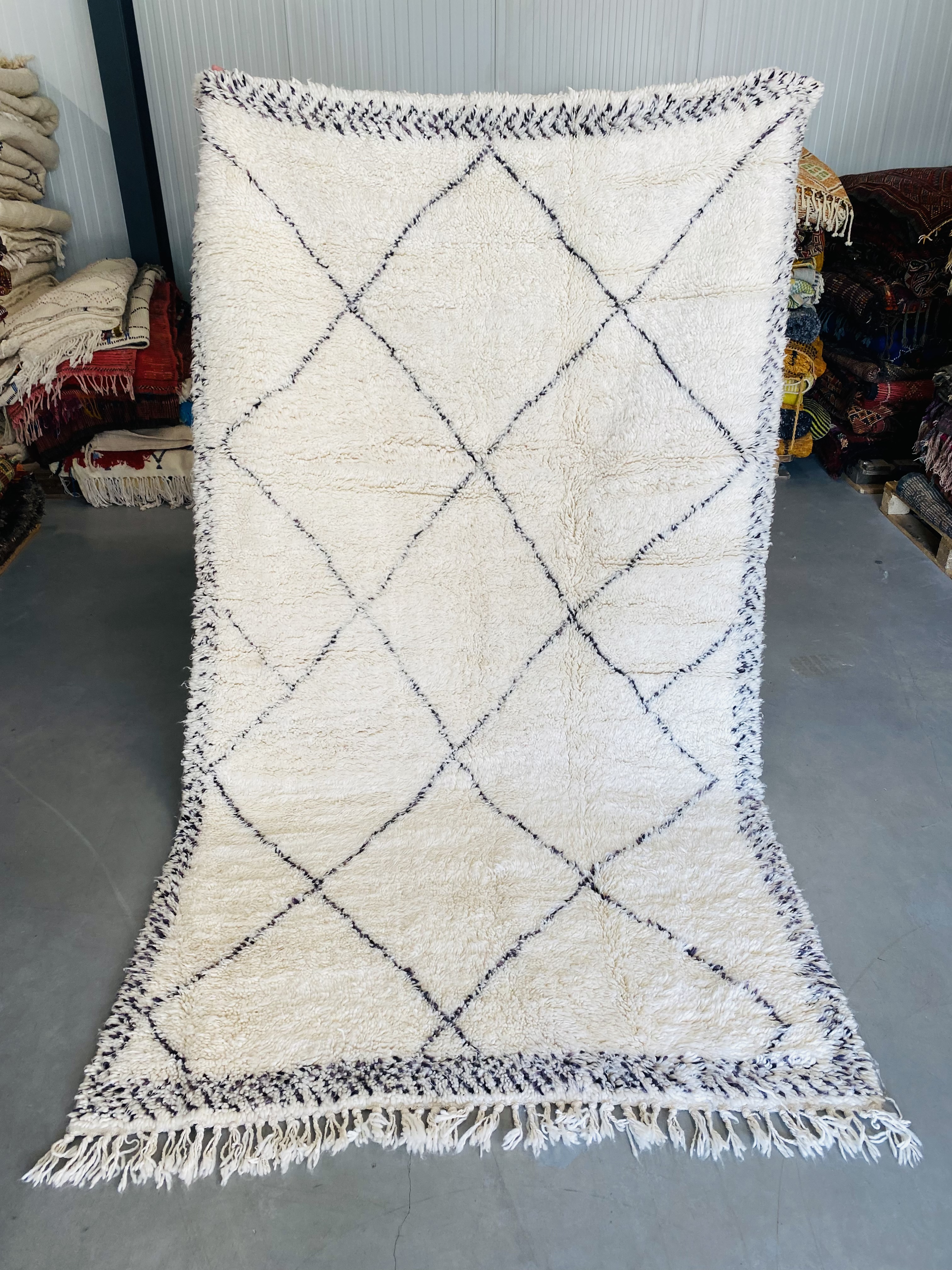 Authentic Beni Ouarain 274 x 160 - Moroccan Beni Ouarain rug