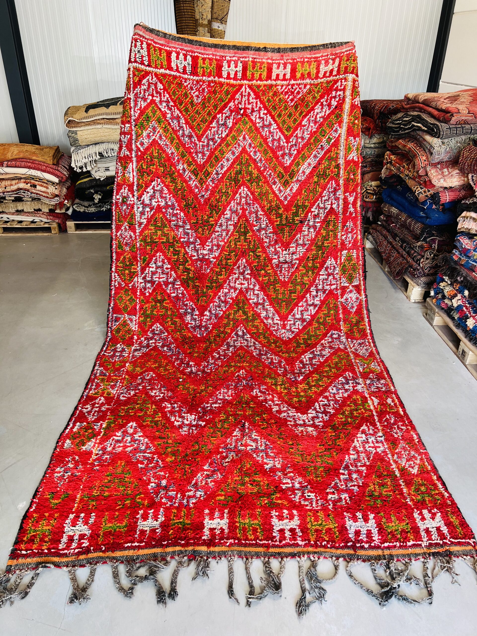 Vintage Atlas Rug 340 x 177 - Moroccan Beni Ouarain rug