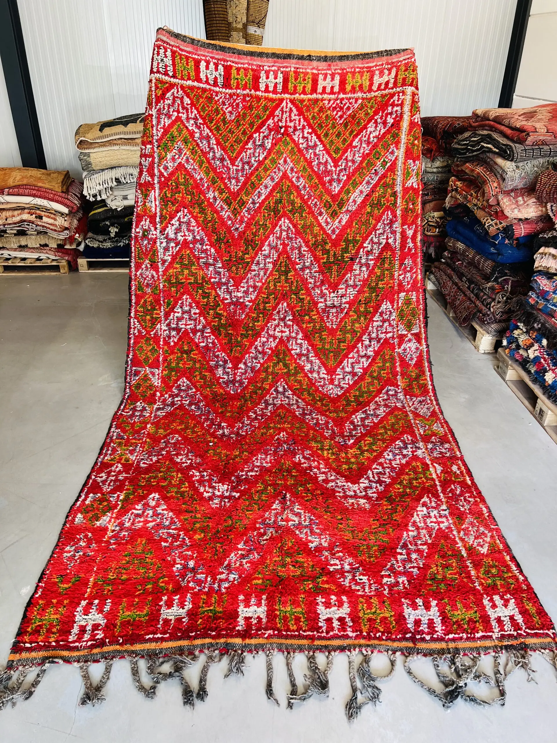 Vintage Atlas Rug 340 x 177 - Moroccan Beni Ouarain rug