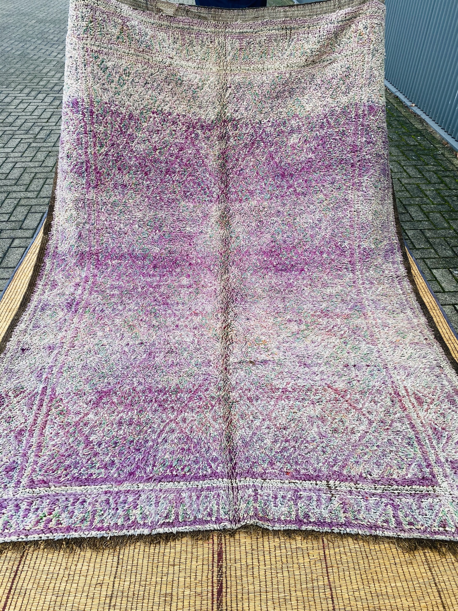 Beni Mguild Rug 278 x 202 - Moroccan Beni Ouarain rug