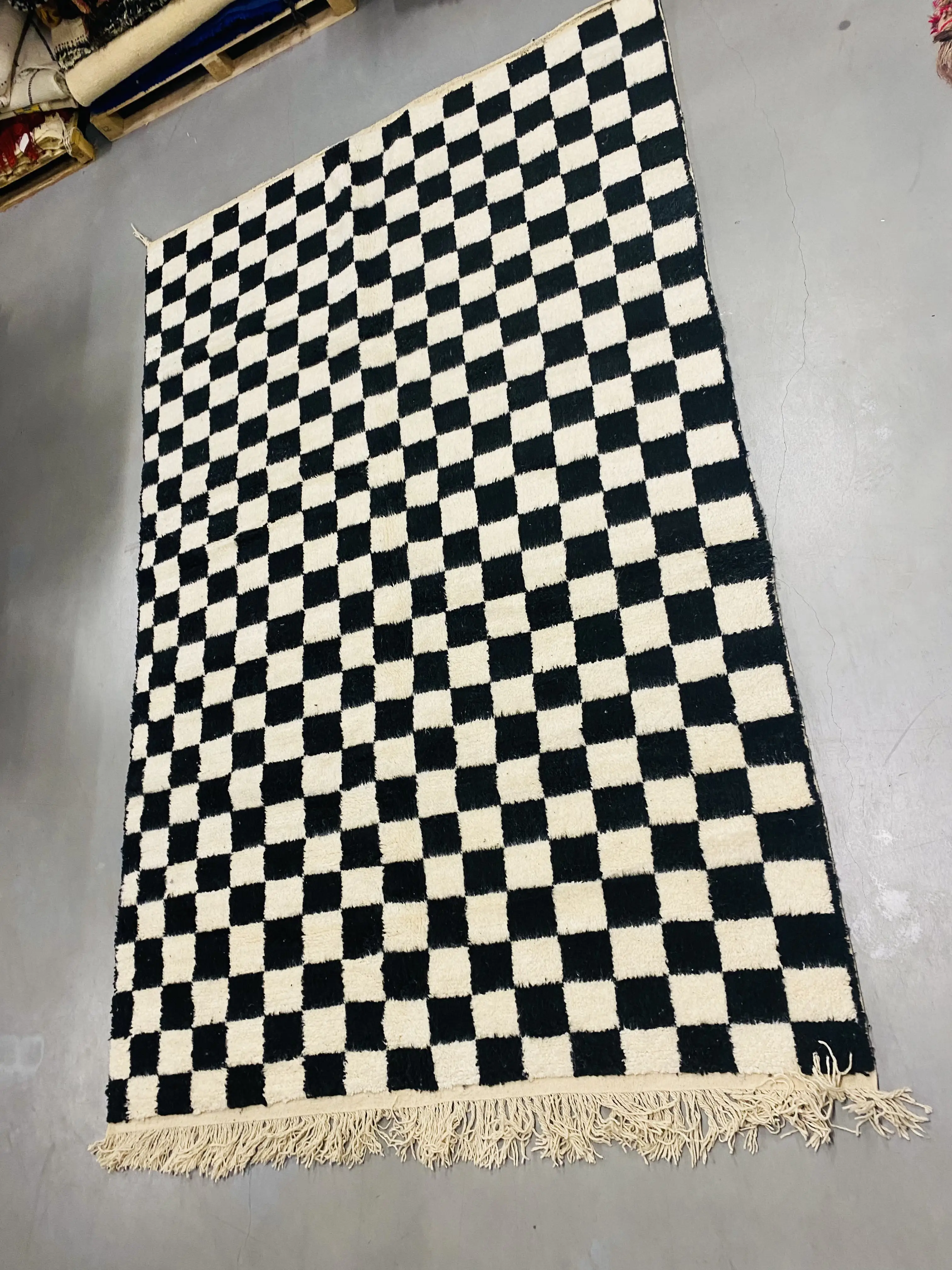 Modern Beni Ouarain 305 x 196 - Moroccan Beni Ouarain rug