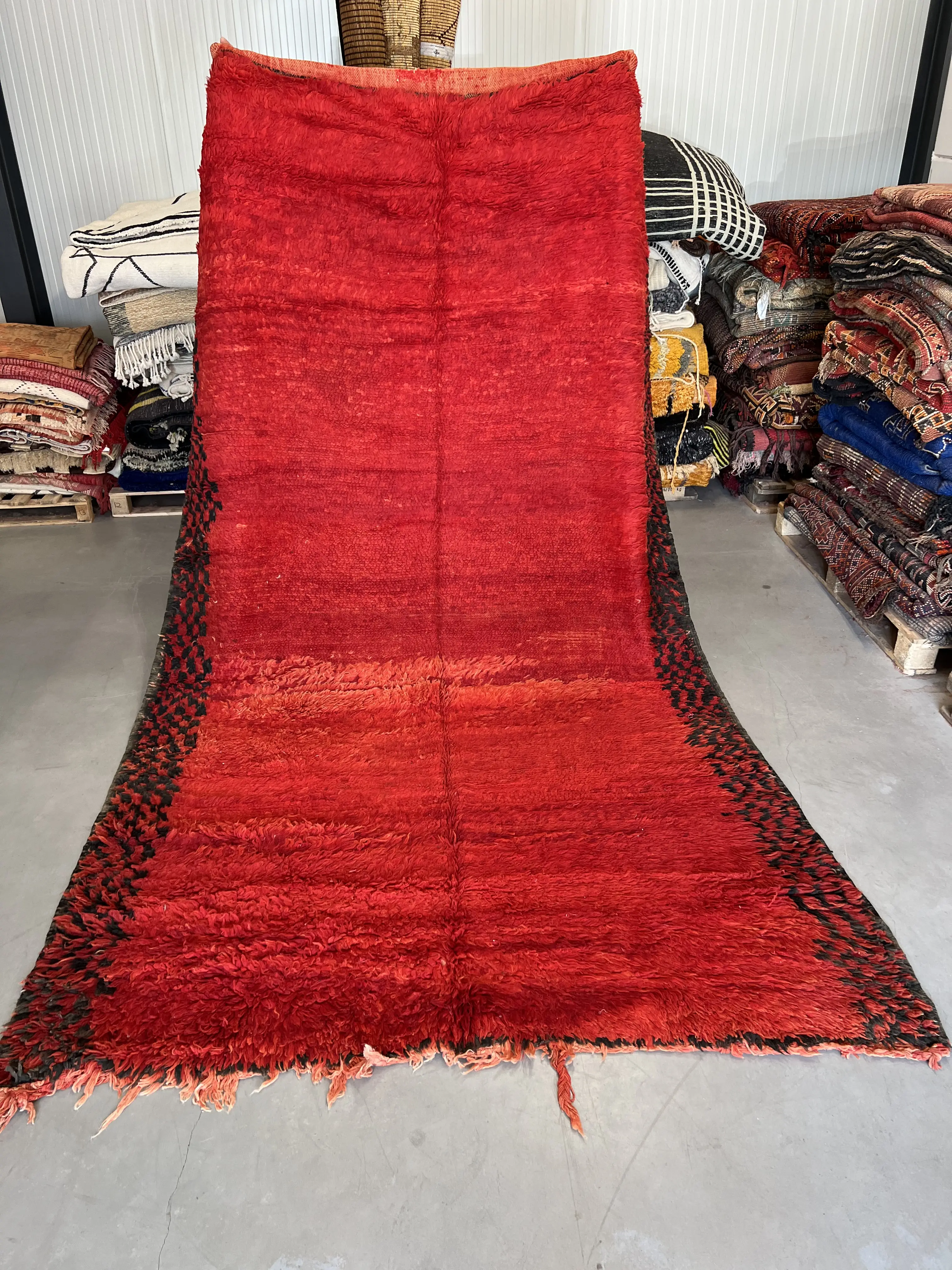 Ait Sgougou Rug 321 x 185 - Moroccan Beni Ouarain rug