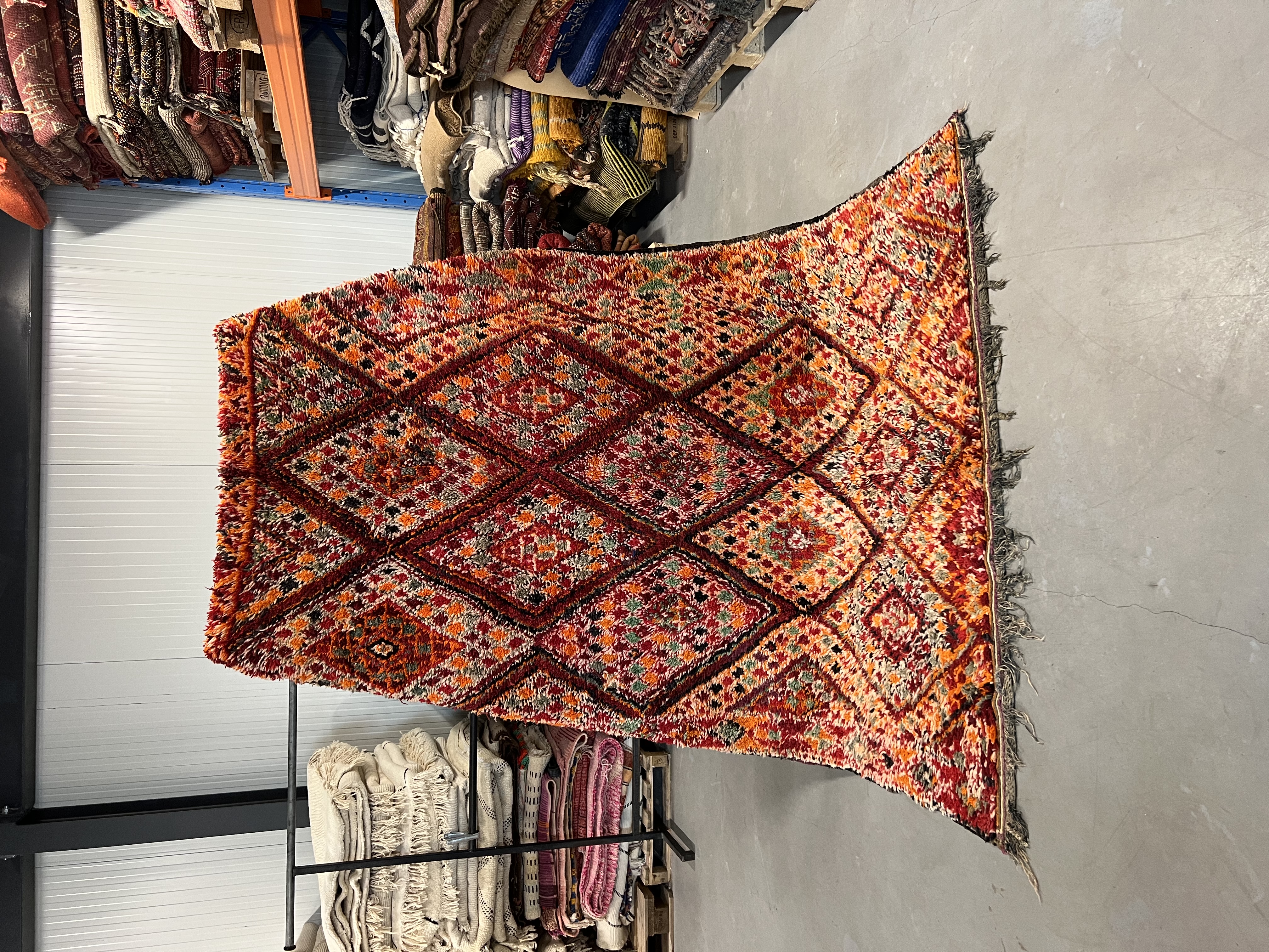 Beni Mguild Rug 270 x 177 - Moroccan Beni Ouarain rug