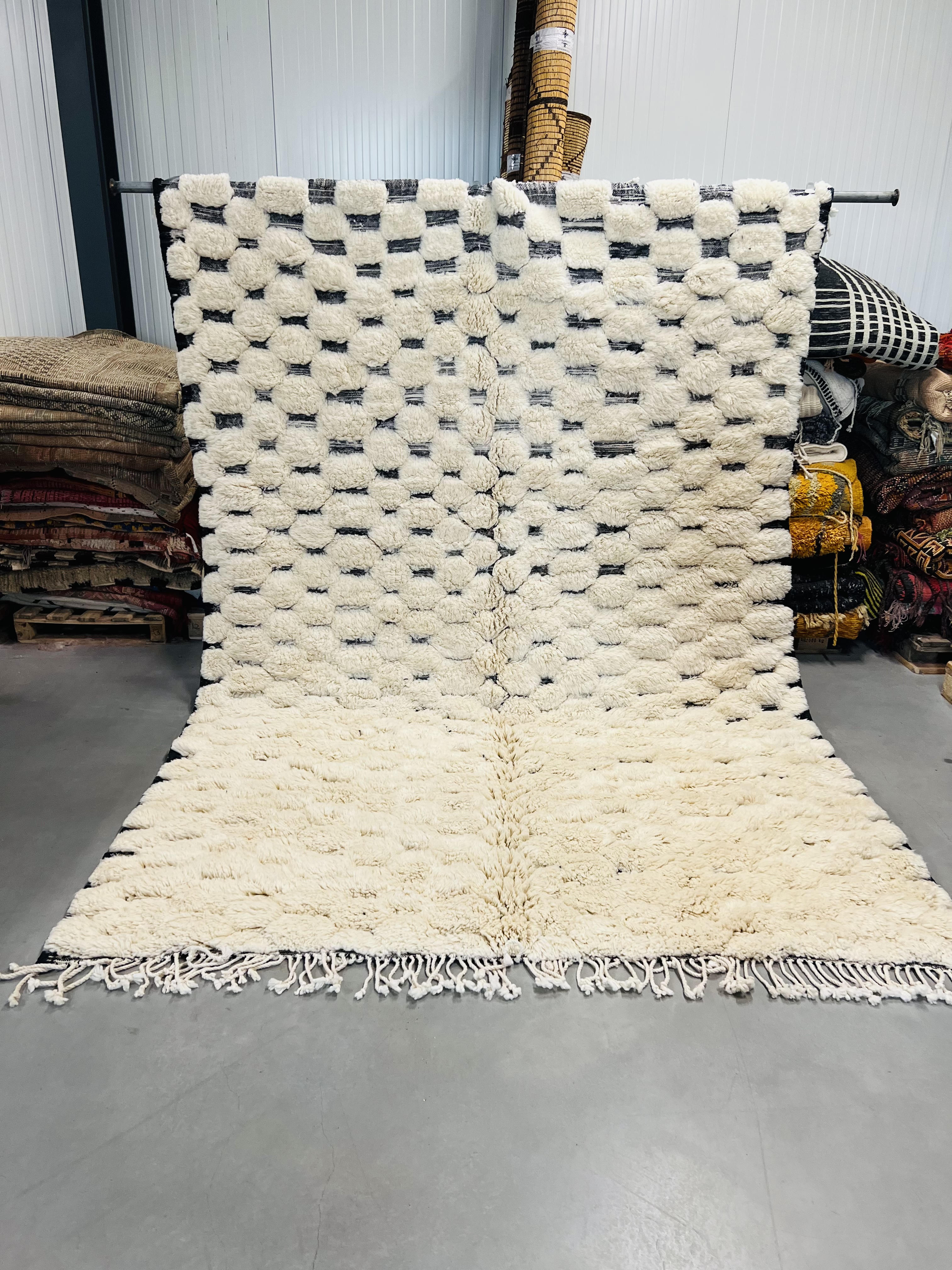 Beni Mrirt Rug 303 x 211 - Moroccan Beni Ouarain rug