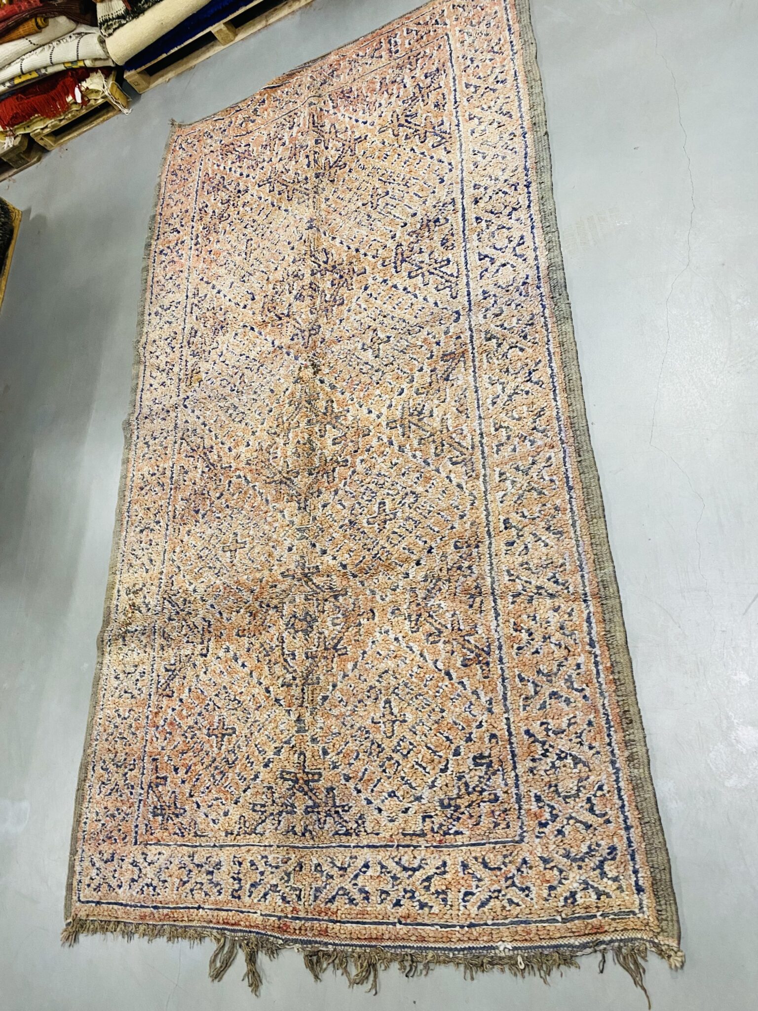 Beni Mguild Rug 336 x 183 - Moroccan Beni Ouarain rug