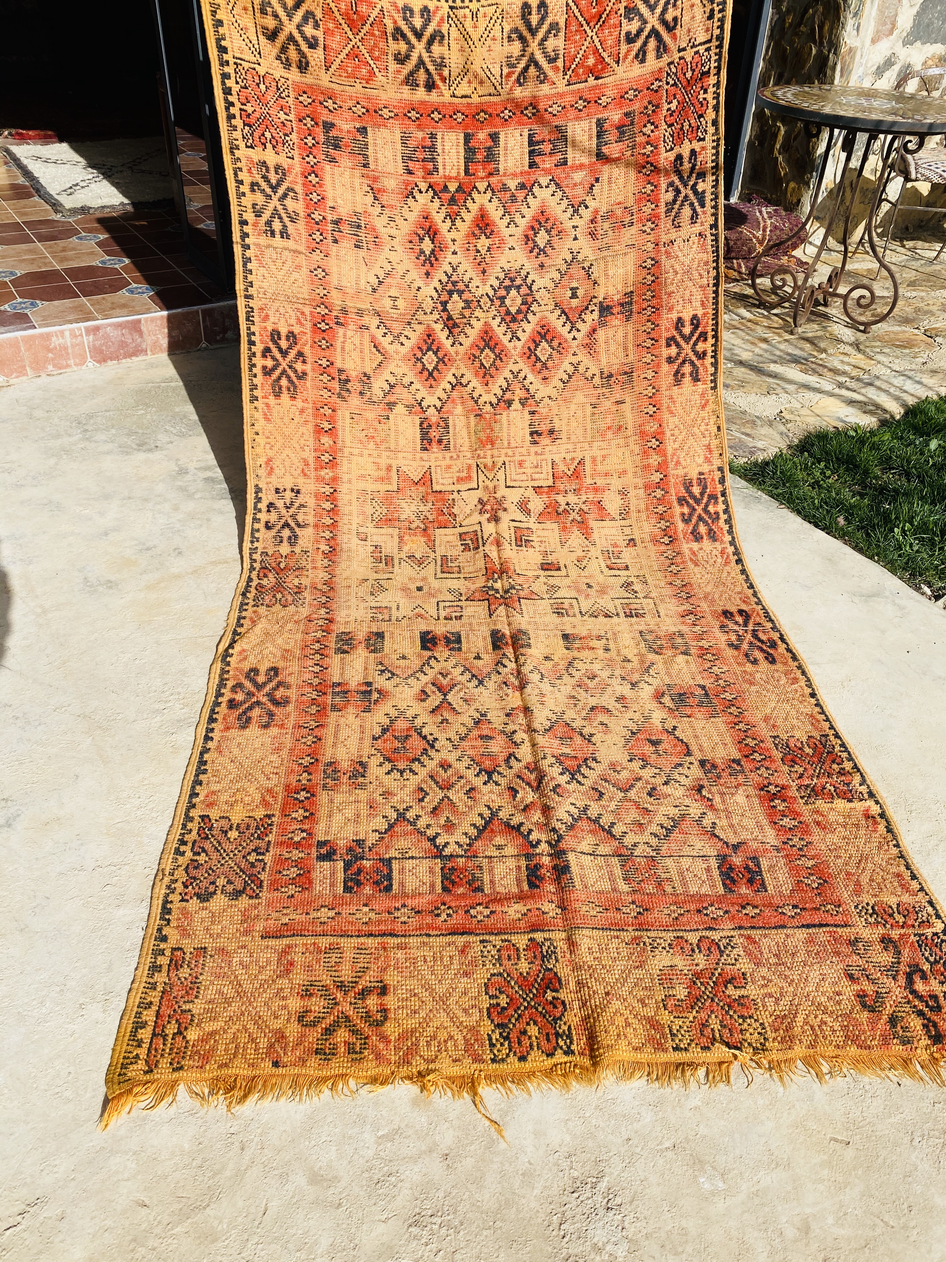 Vintage Taznakht Rug 290 x 128 - Moroccan Beni Ouarain rug