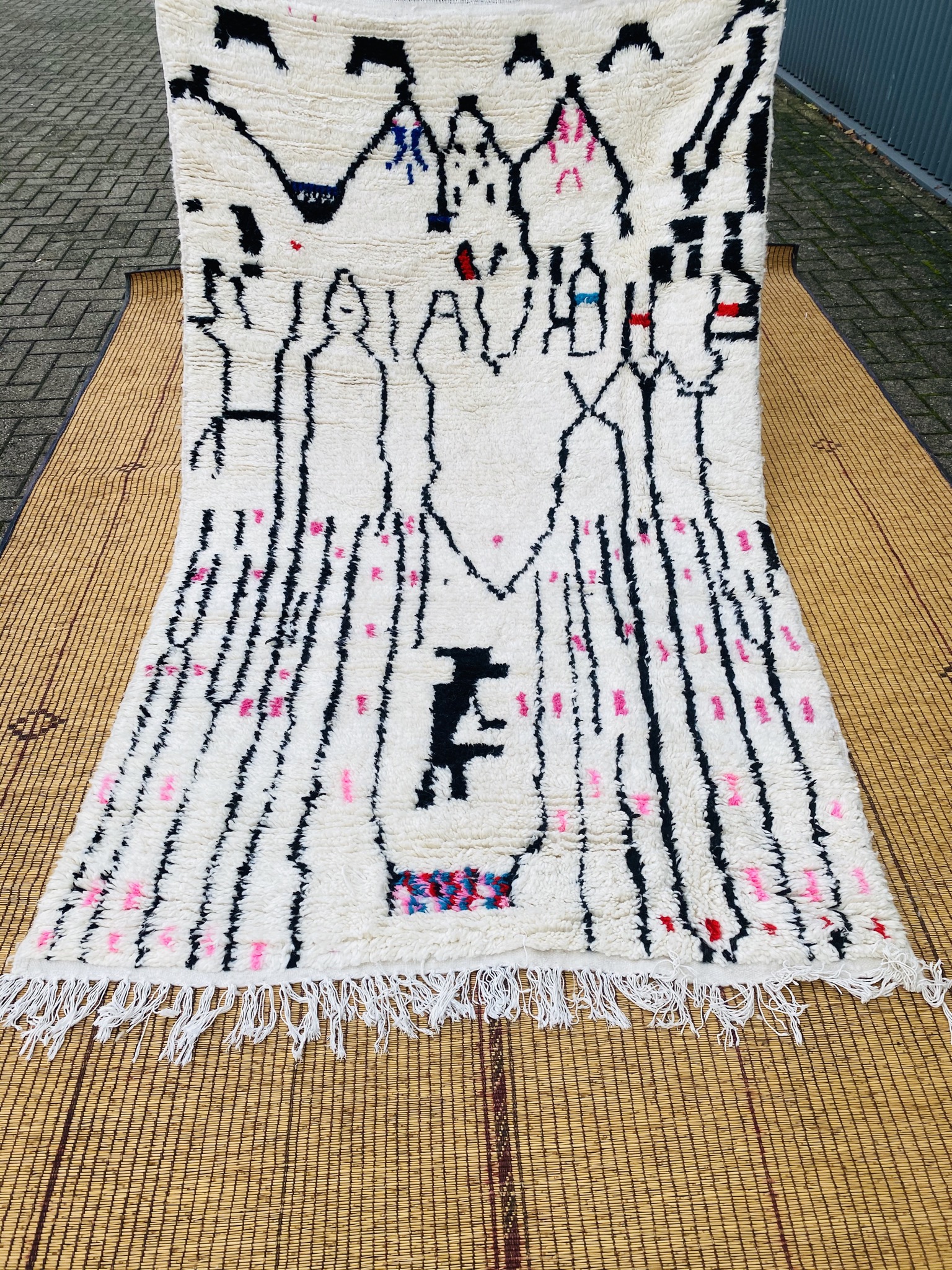 Azilal Rug 236 x 136 - Moroccan Beni Ouarain rug