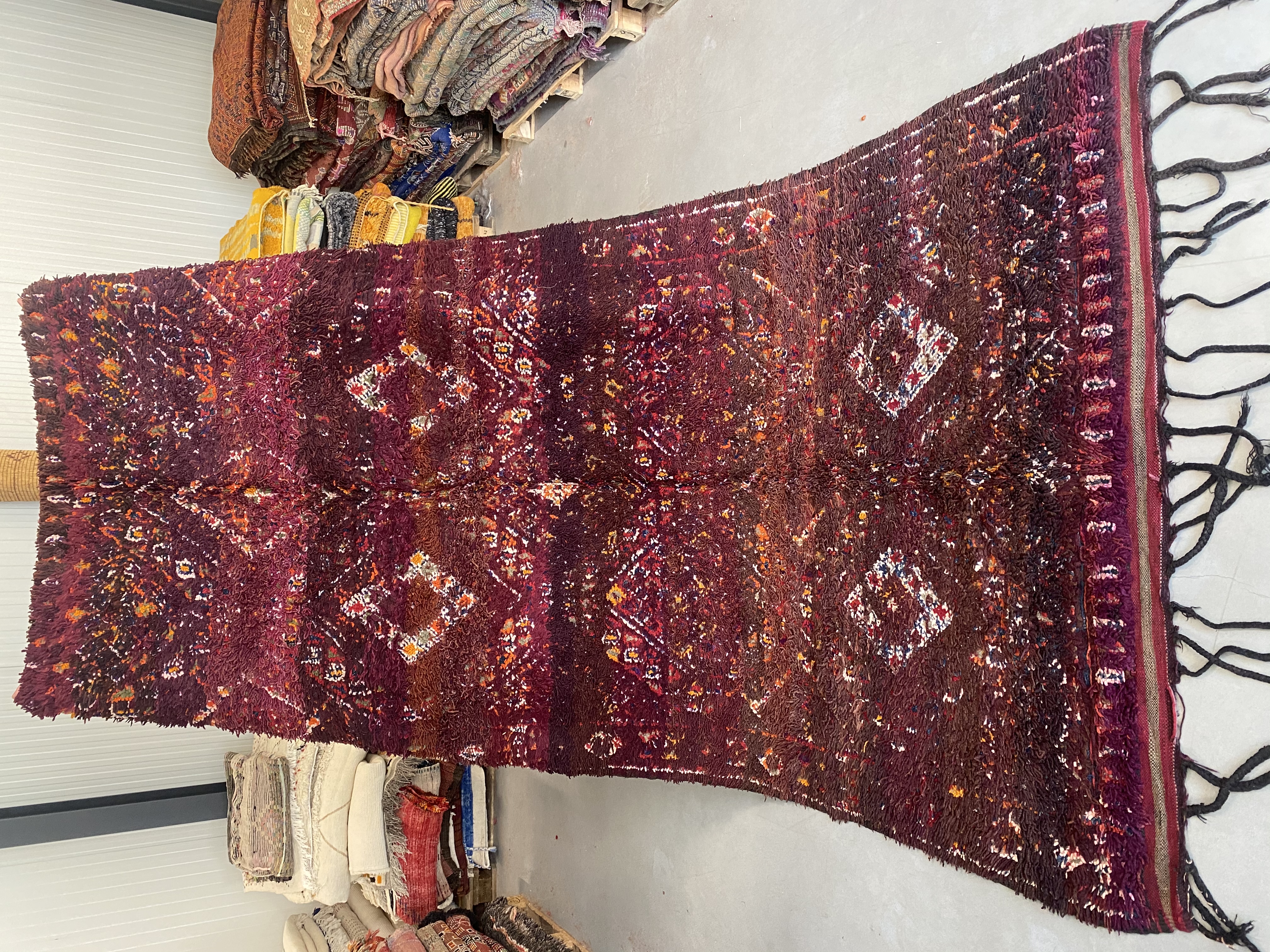 Beni Mguild 334 x 184 - Moroccan Beni Ouarain rug