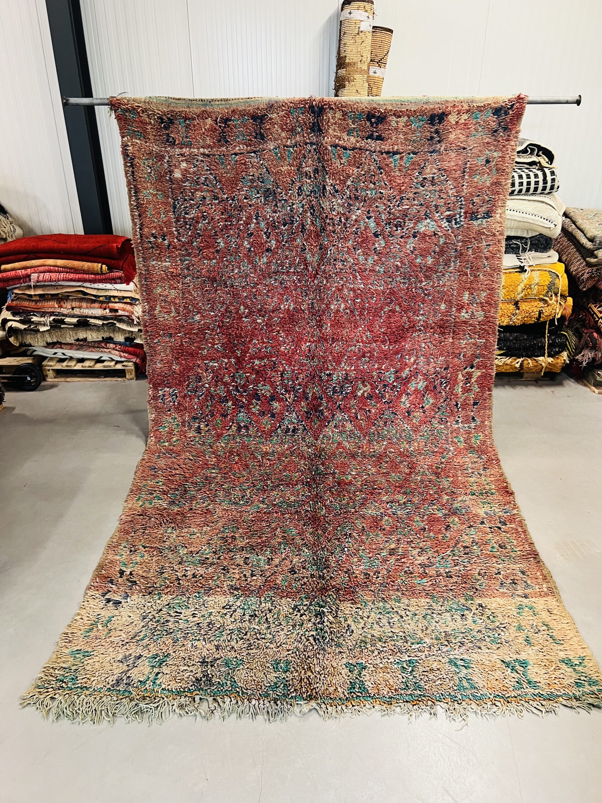 Beni Mguild Rug 336 x 193 - Moroccan Beni Ouarain rug