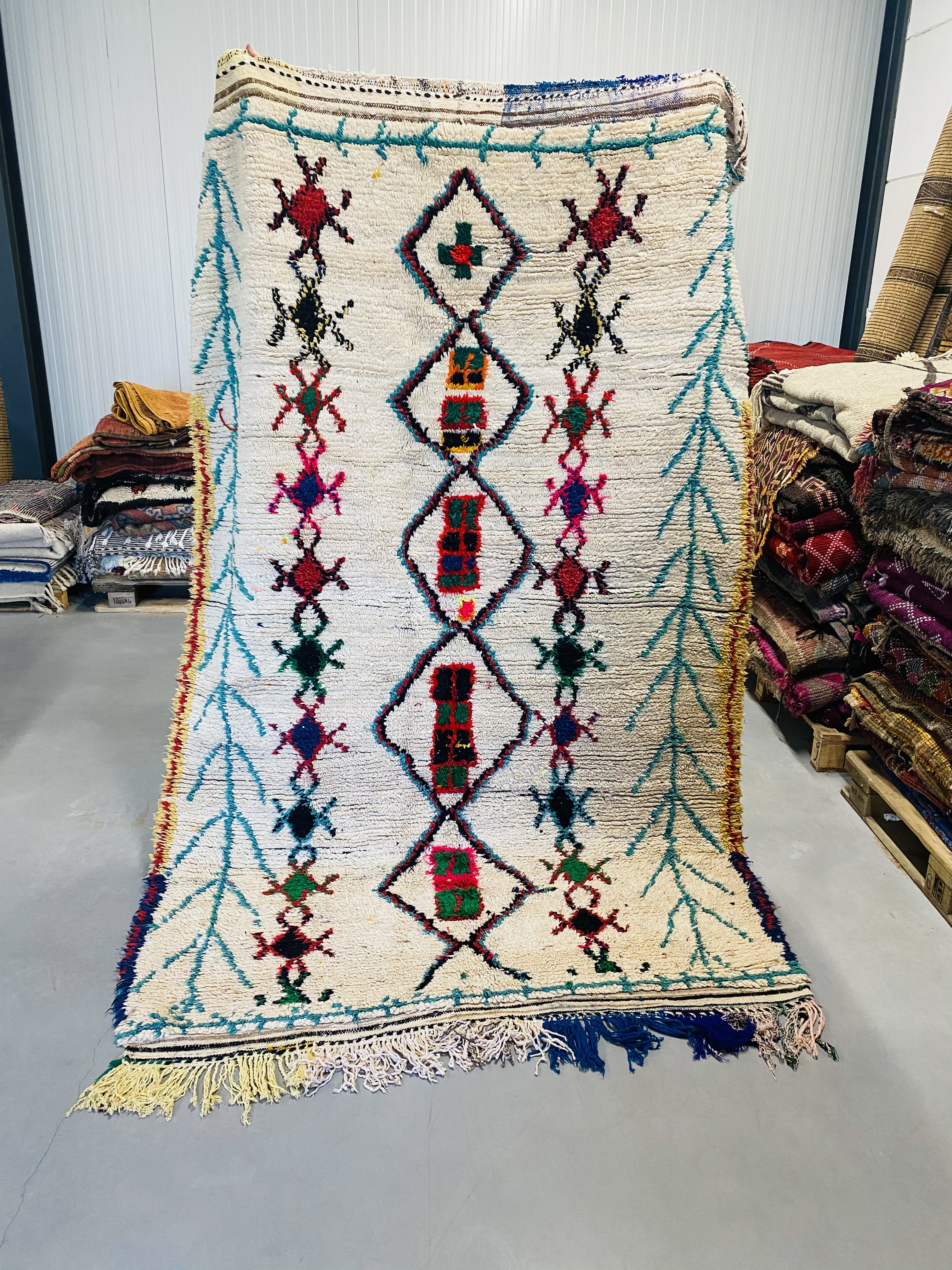 Vintage Azilal rug 260 x 161 - Moroccan Beni Ouarain rug