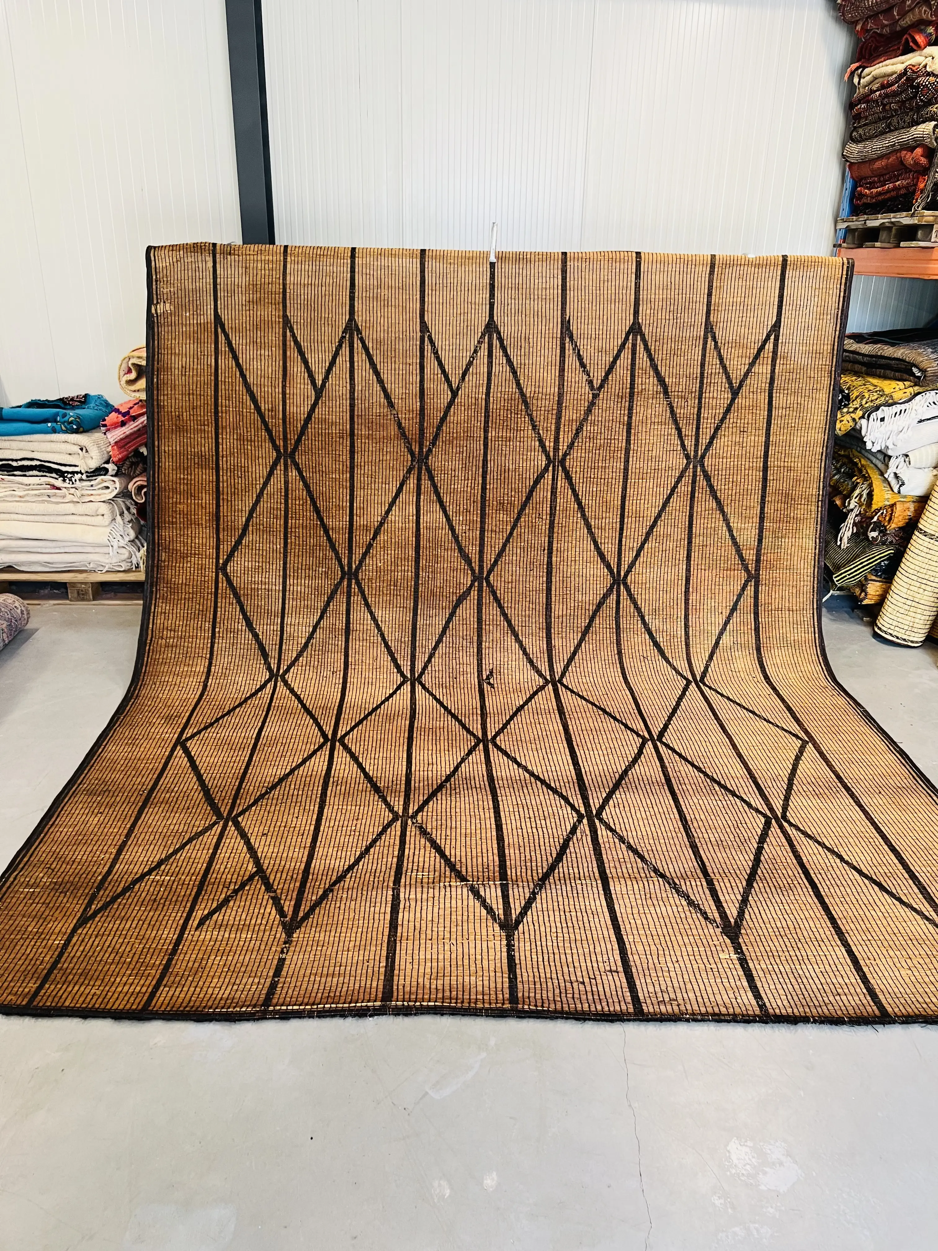Vintage Tuareg Mat 390 x 302 - Moroccan Beni Ouarain rug