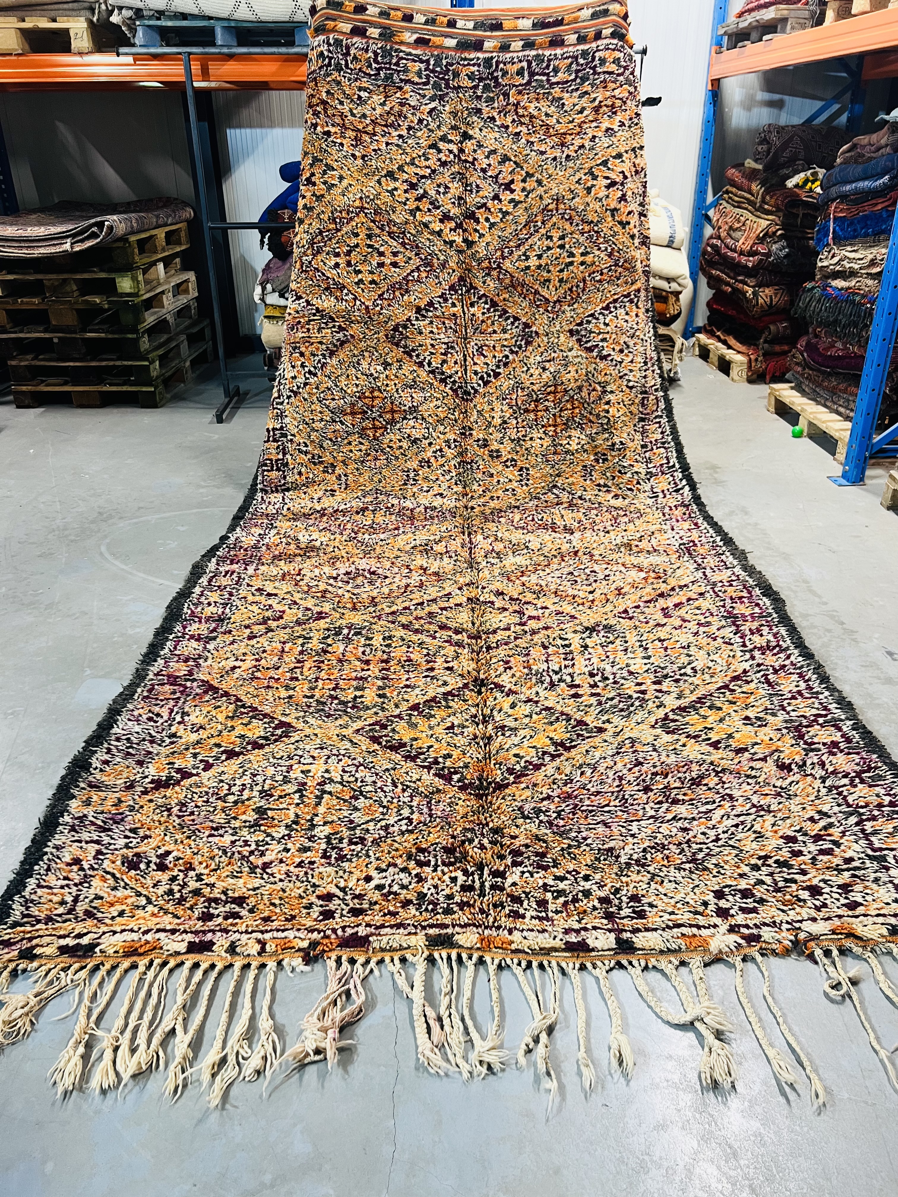 Beni Mguild Rug 418 x 190 - Moroccan Beni Ouarain rug