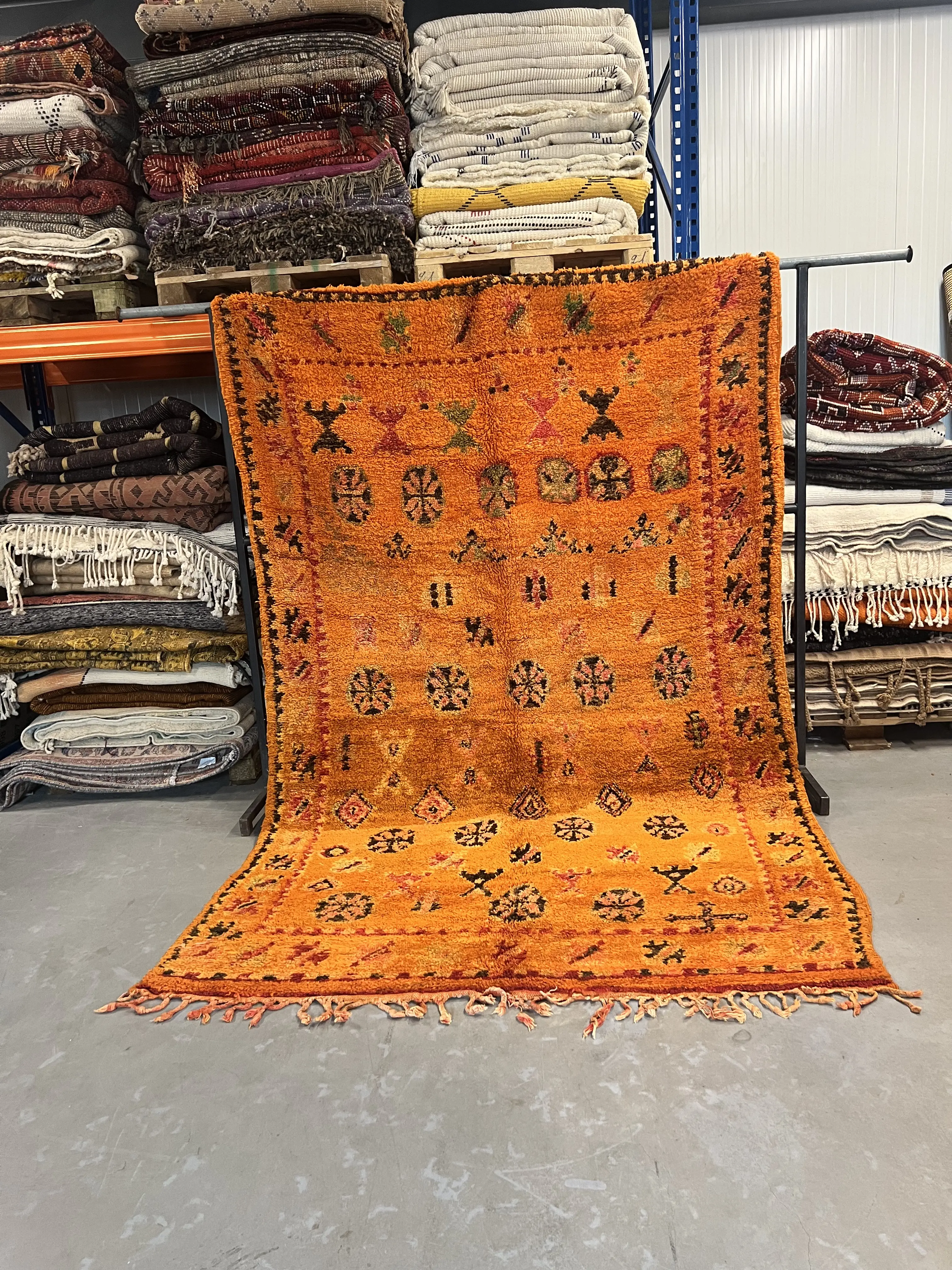 Vintage Taznakht Rug 275 x 173 - Moroccan Beni Ouarain rug