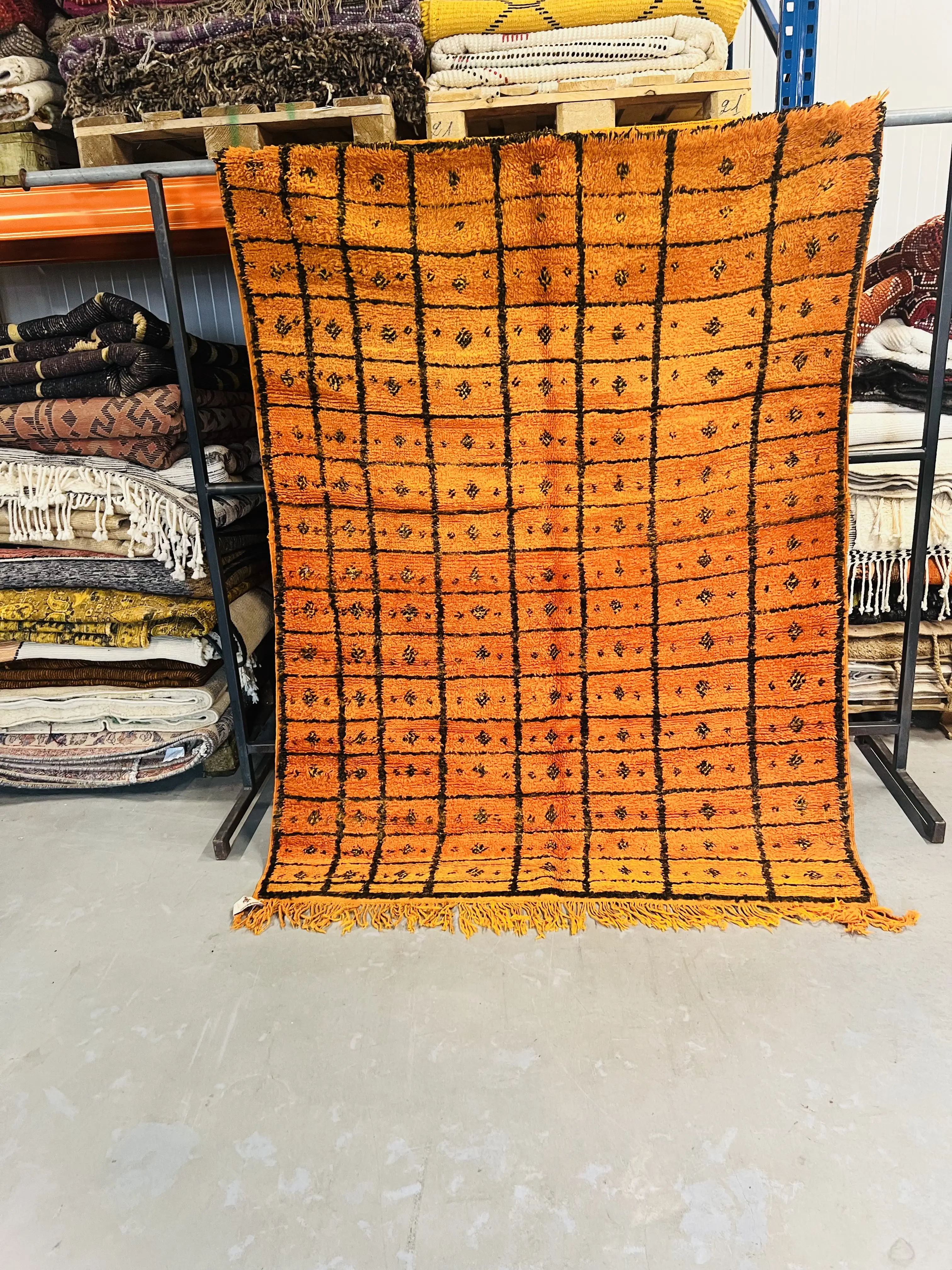 Boujaad Rug 202 x 151 - Moroccan Beni Ouarain rug