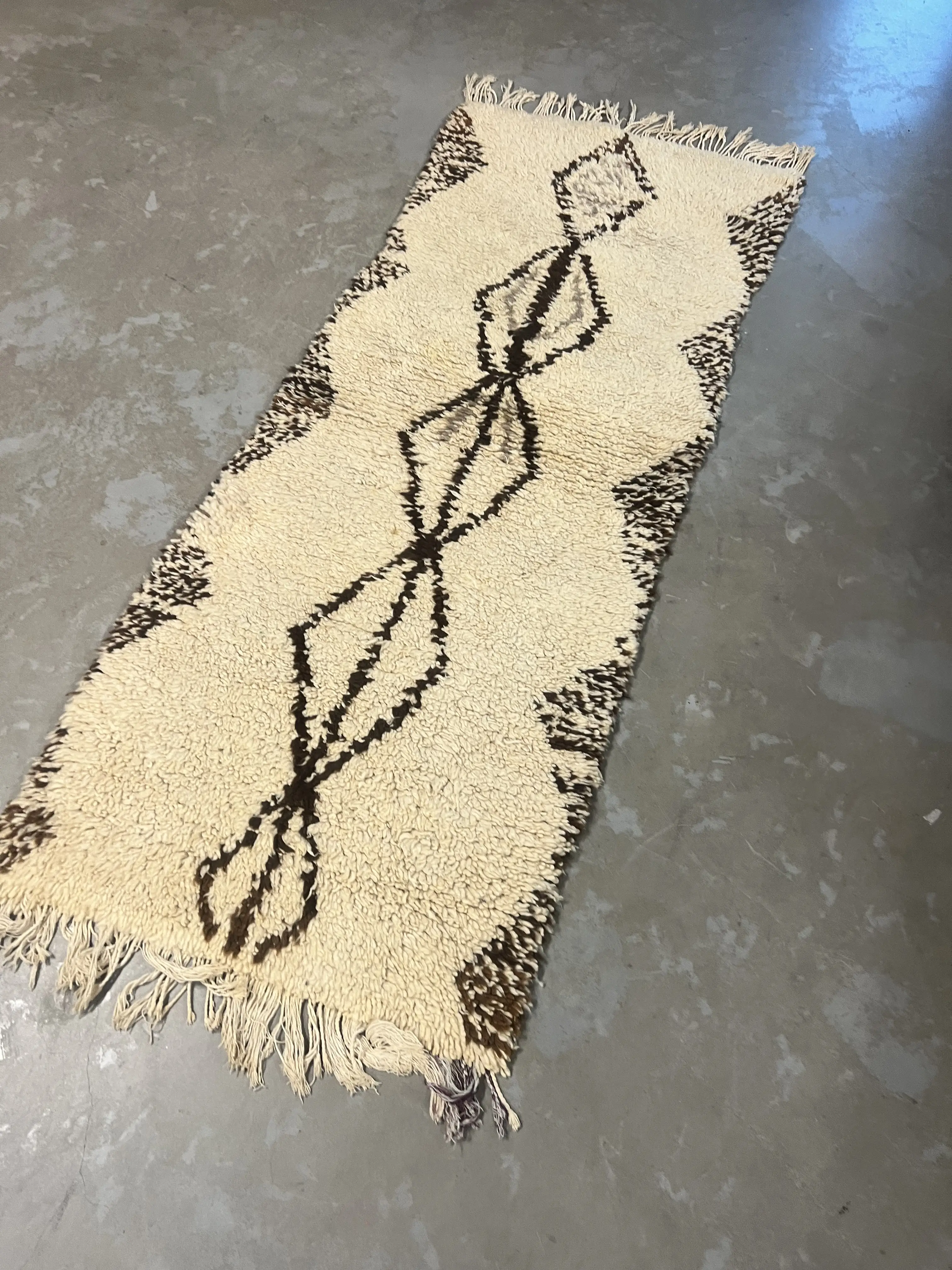 Azilal runner 178 x 70 - Moroccan Beni Ouarain rug