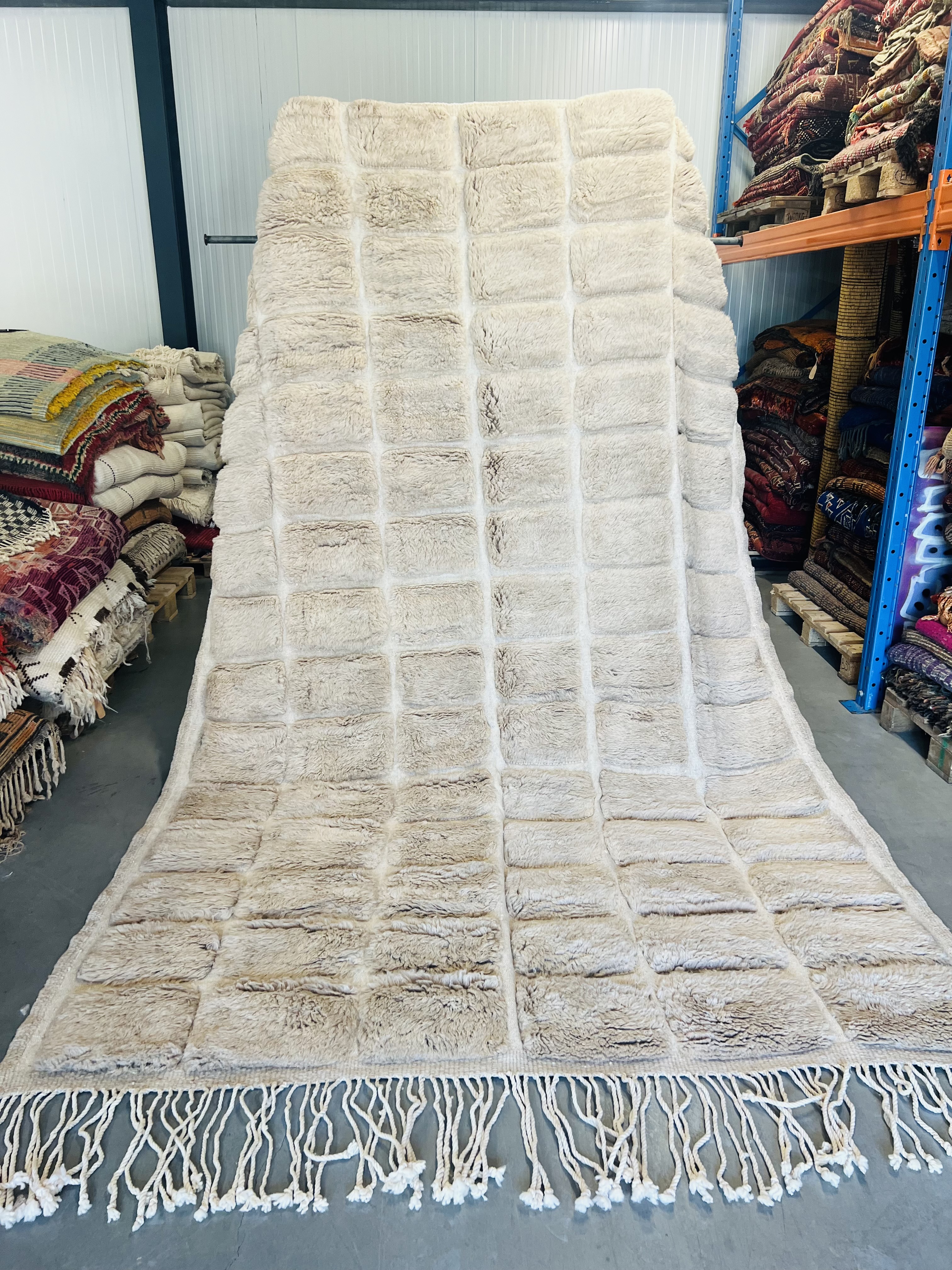 Beni Mrirt Rug 325 x 211 - Moroccan Beni Ouarain rug