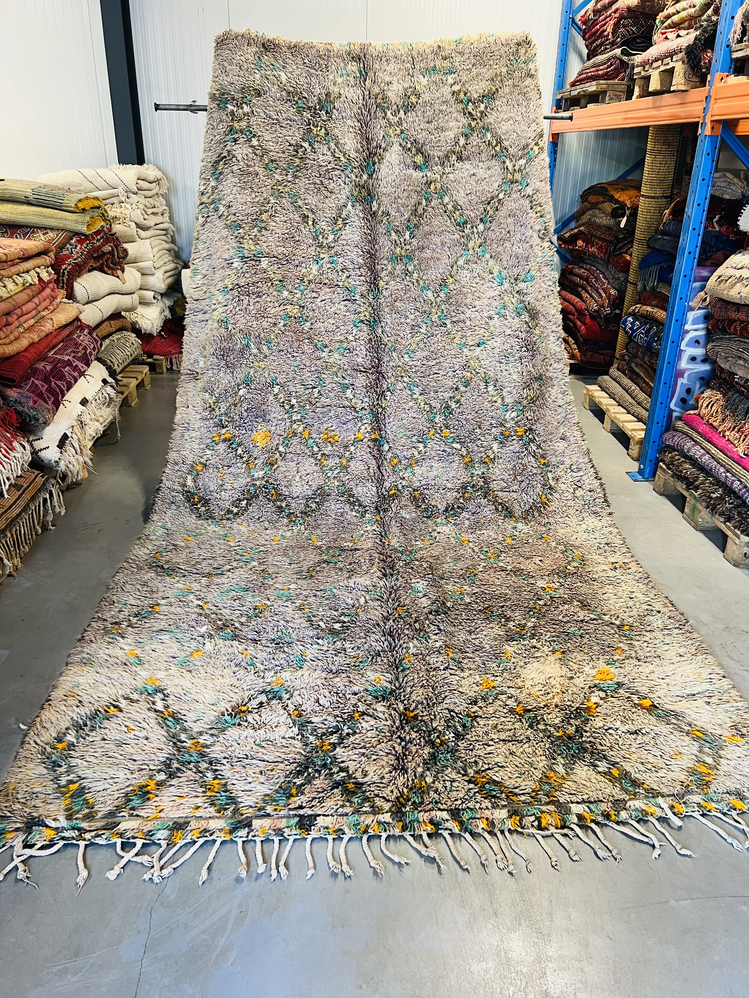 Vintage Beni Mtir Rug 374 x 200 - Moroccan Beni Ouarain rug