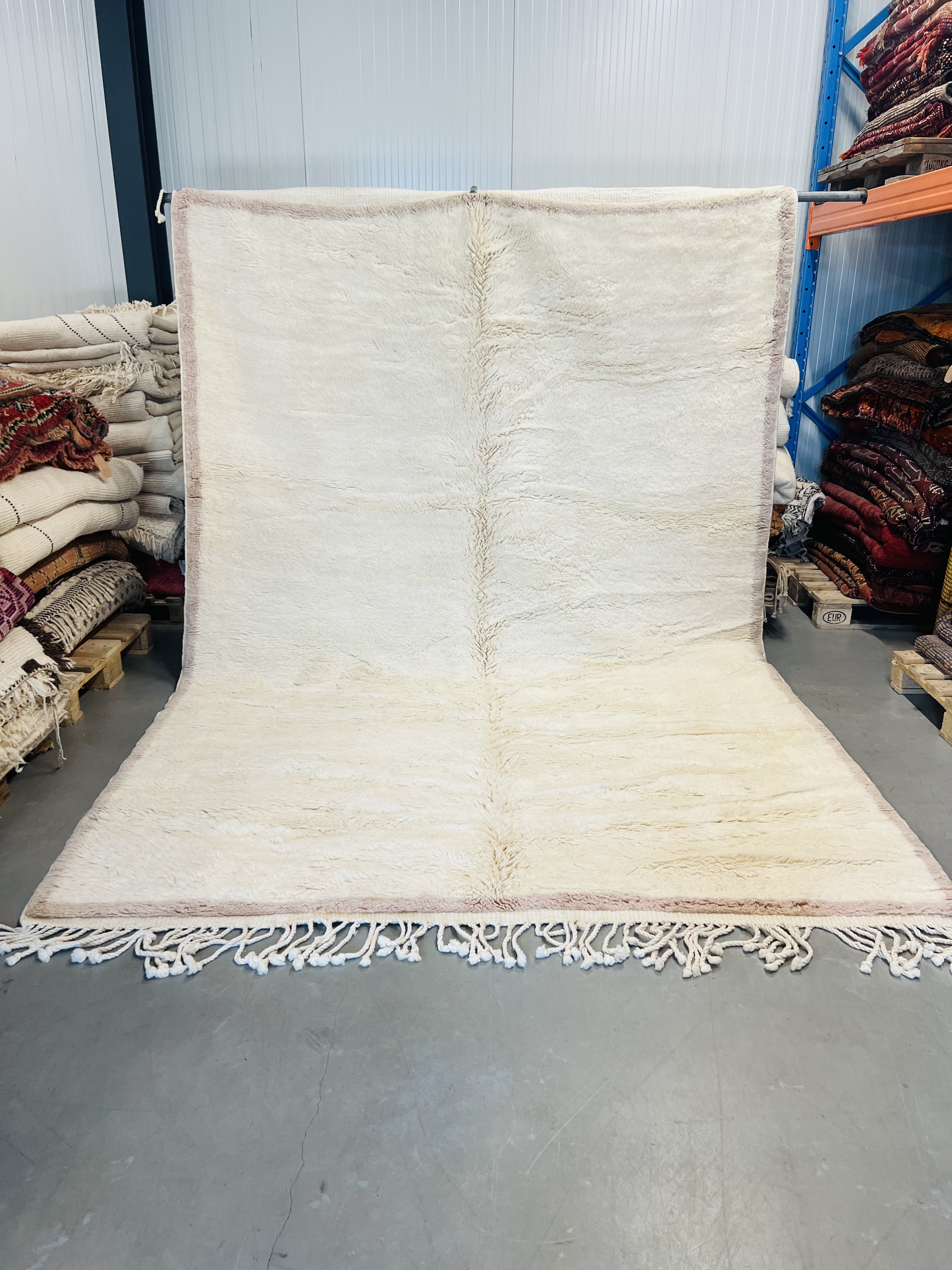 Beni Mguild Rug 348 x 187 - Moroccan Beni Ouarain rug