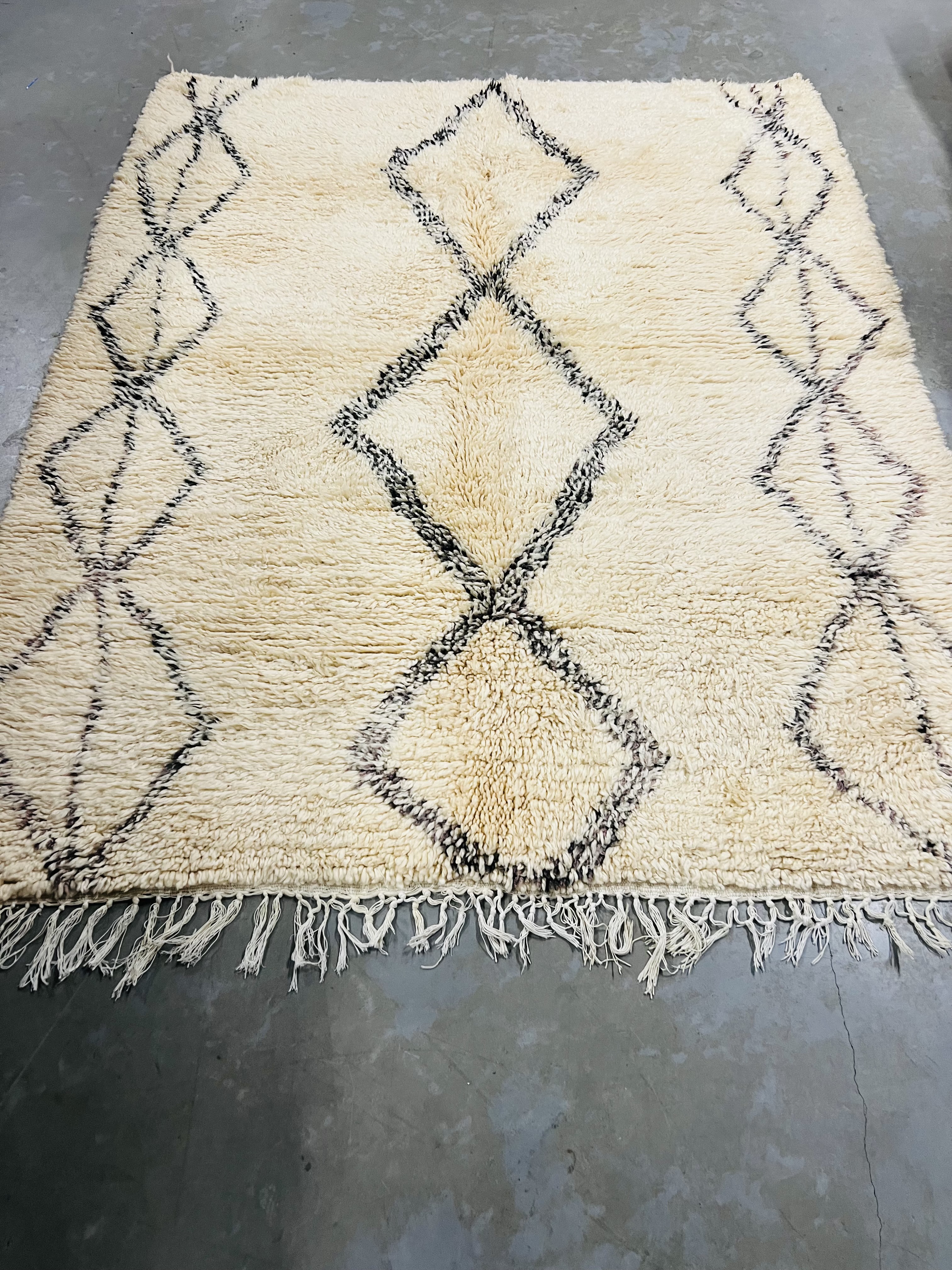 Authentic Beni Ouarain Rug 226 x 181 - Moroccan Beni Ouarain rug