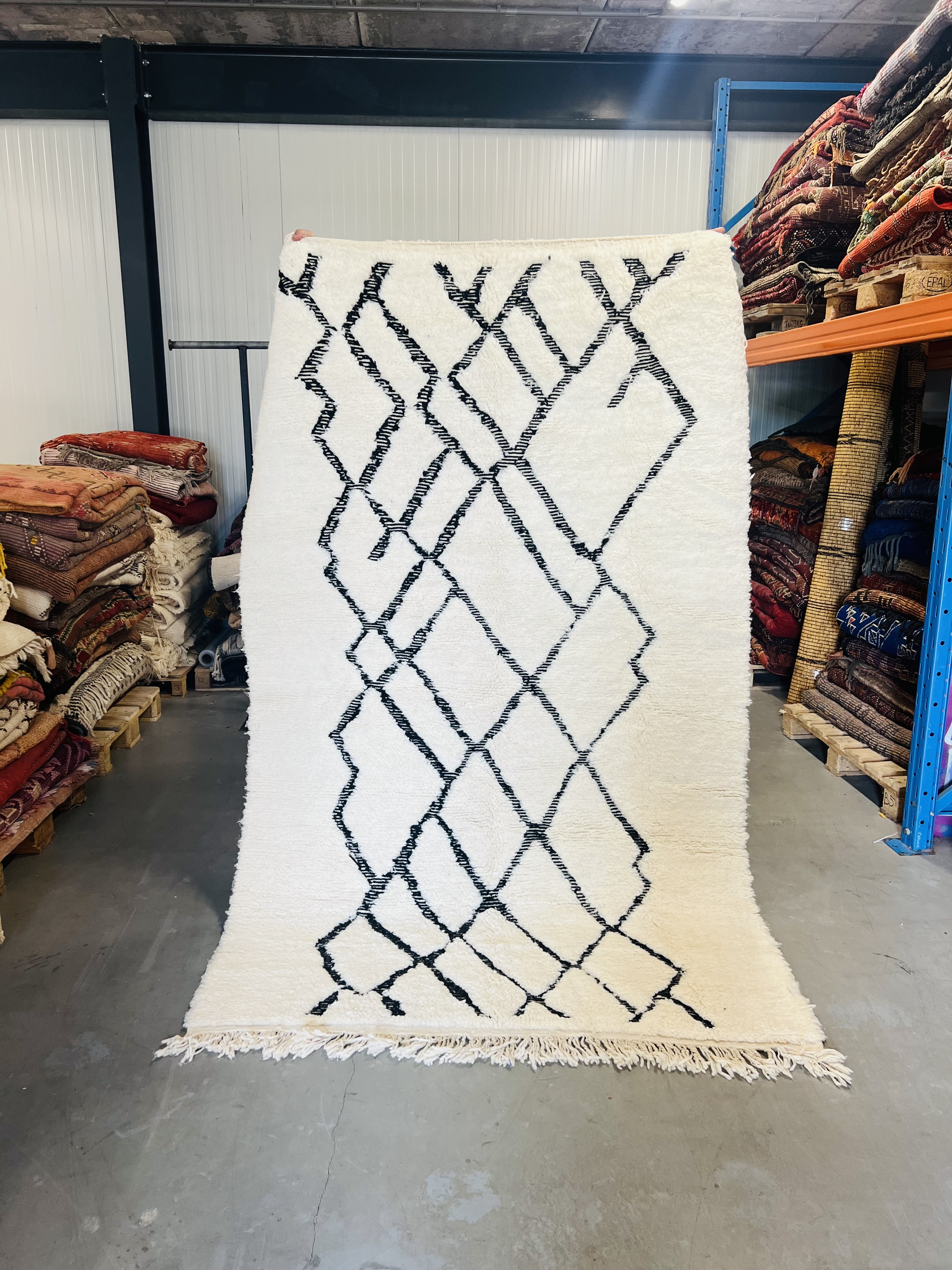 Modern Beni Ouarain 241 x 150 - Moroccan Beni Ouarain rug