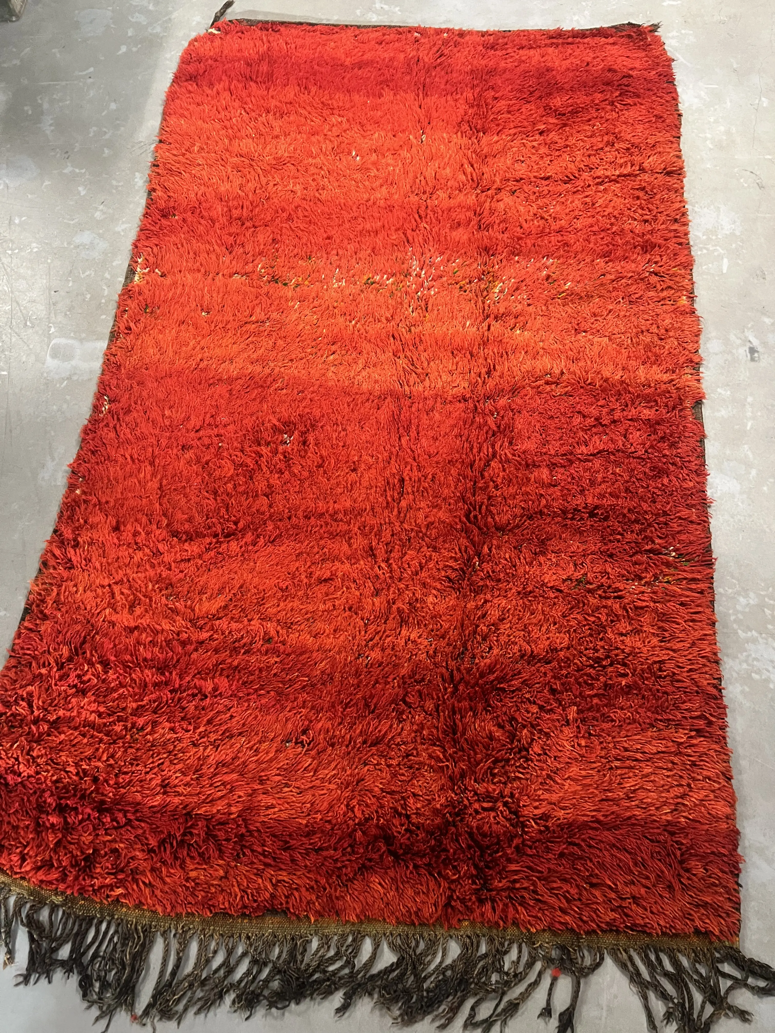 Beni Mguild Rug 328 x 192 - Moroccan Beni Ouarain rug