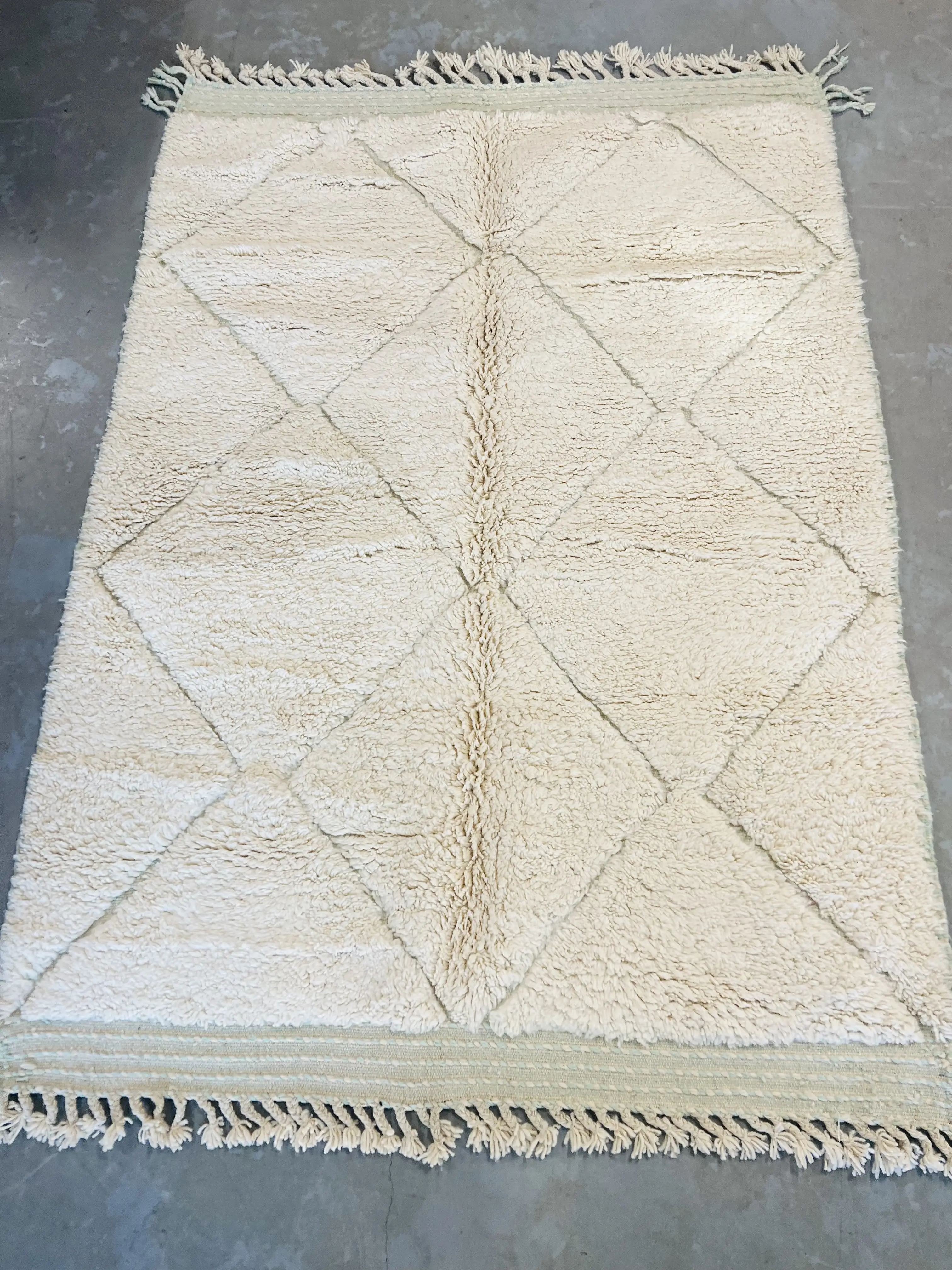 Modern Beni Ouarain Rug 244 x 174 - Moroccan Beni Ouarain rug
