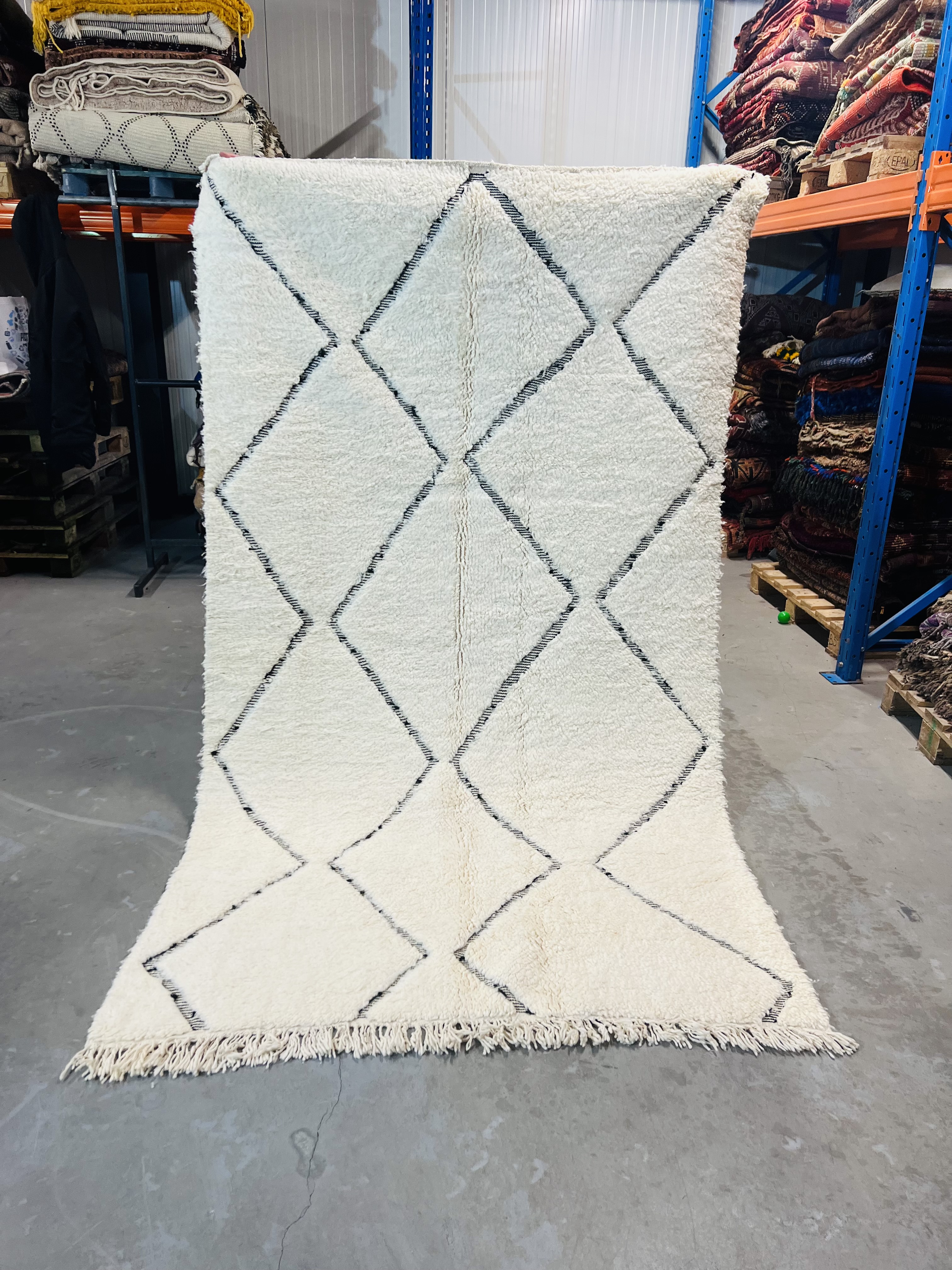 Modern Beni Ouarain 260 x 147 - Moroccan Beni Ouarain rug